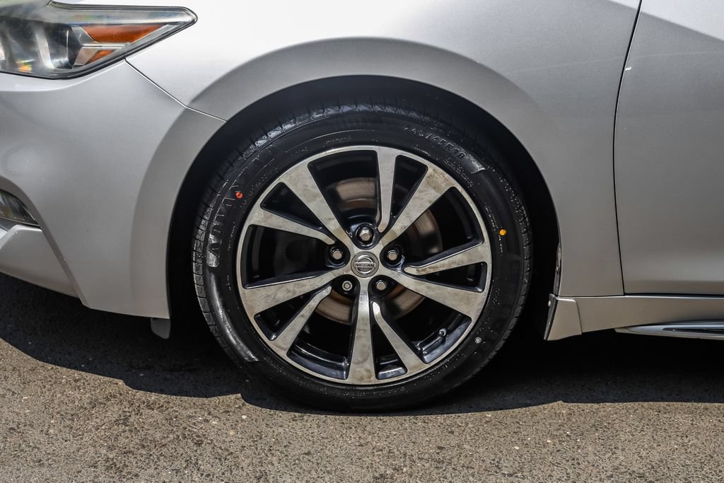 Used 2018 Nissan Maxima Platinum FWD image 12