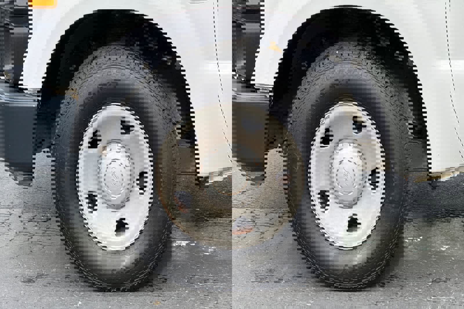 Used 2009 Ford F250 XL image 27