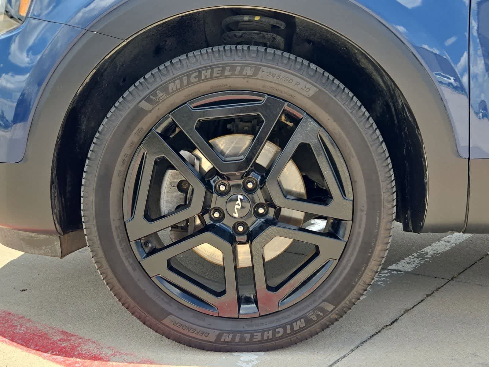 Used 2023 Kia Telluride SX Prestige X-Line AWD/4WD image 12