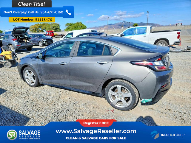 Used 2016 Chevrolet Volt LT FWD image 3