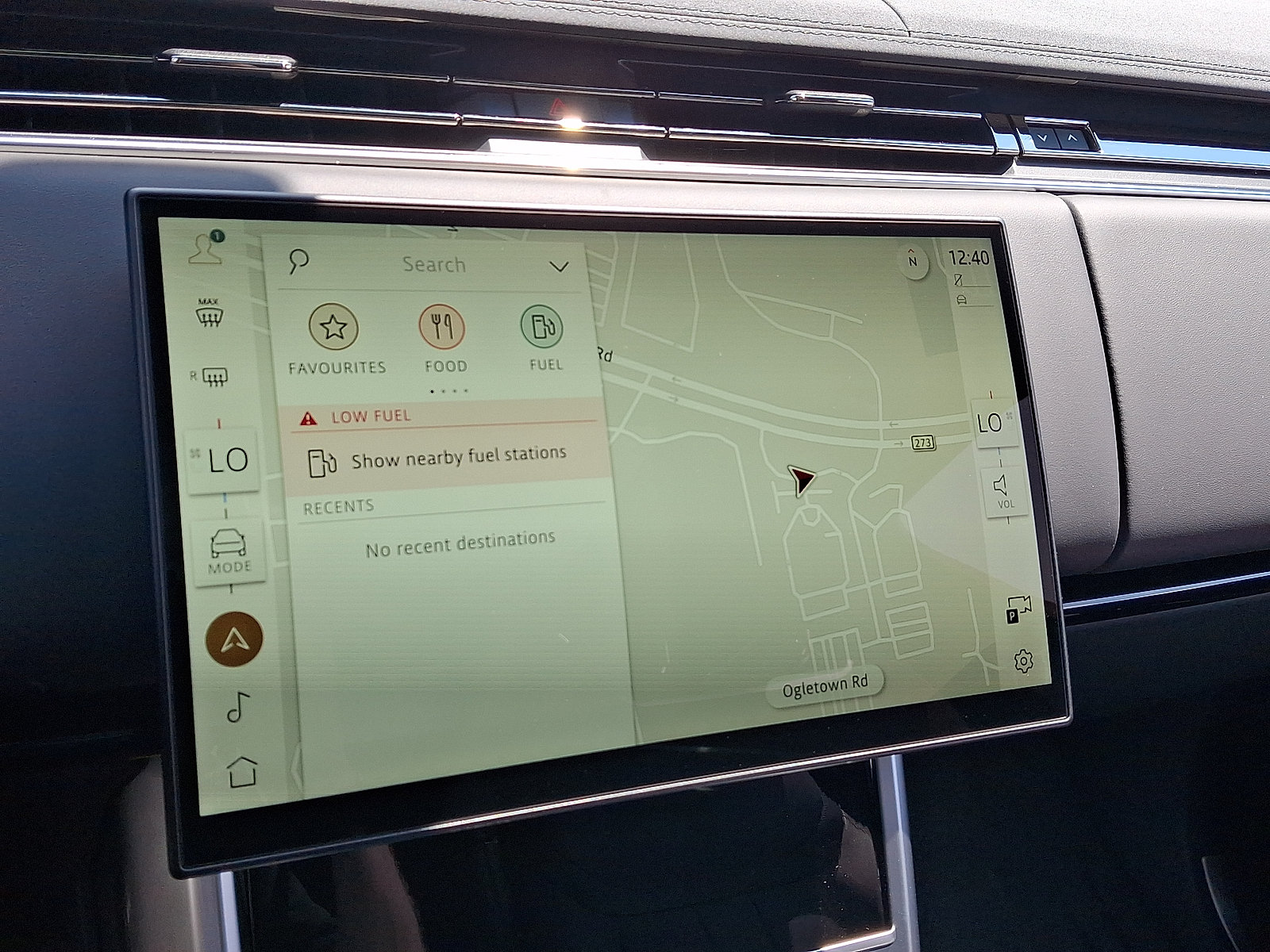 New 2026 Land Rover Range Rover SE AWD/4WD image 7