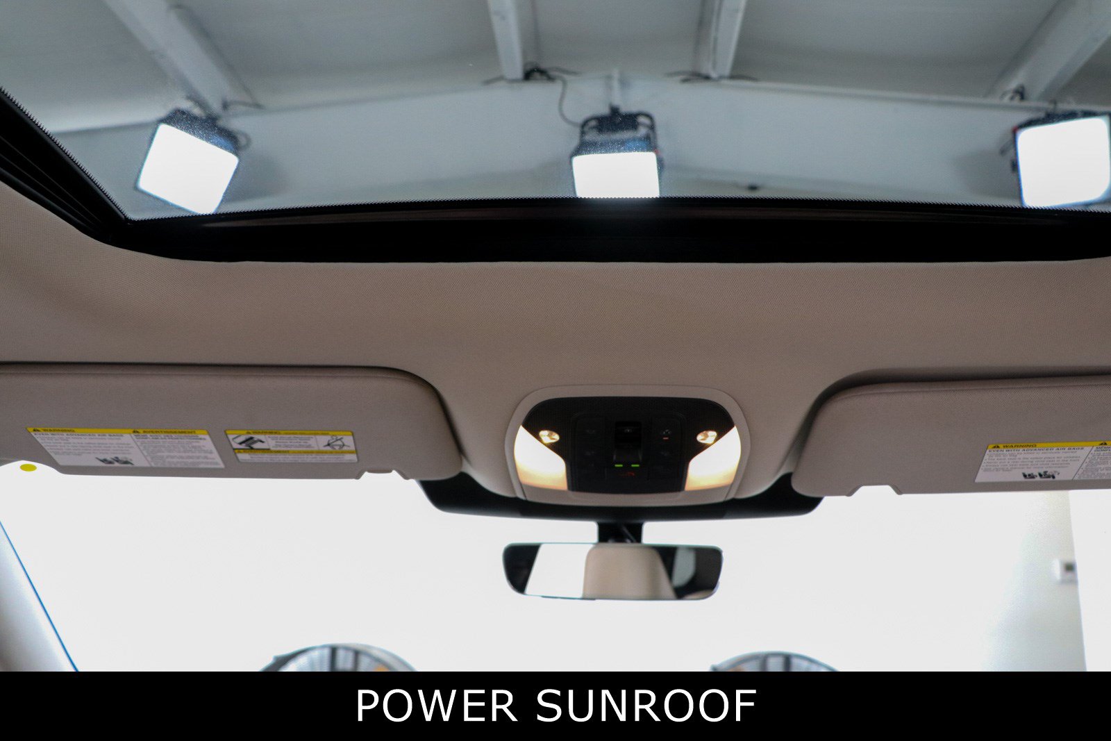 Used 2025 INFINITI QX60 Luxe w/ Cargo Package FWD image 21