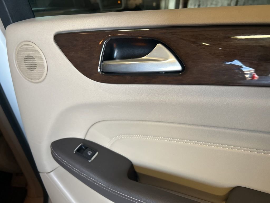 Used 2015 Mercedes-Benz ML 350 2WD image 44