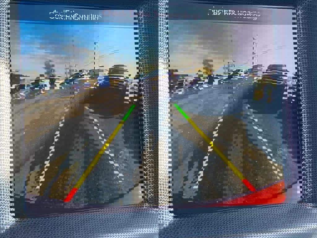 Used 2018 Dodge Charger GT image 18