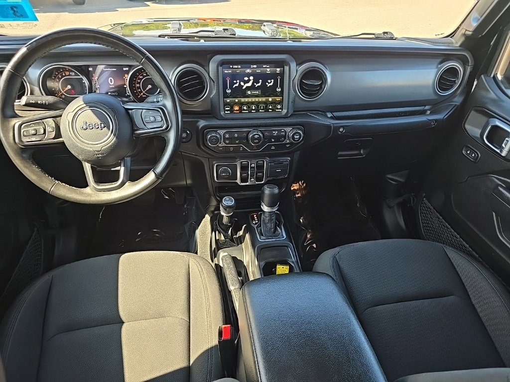 Certified 2022 Jeep Gladiator Willys image 16