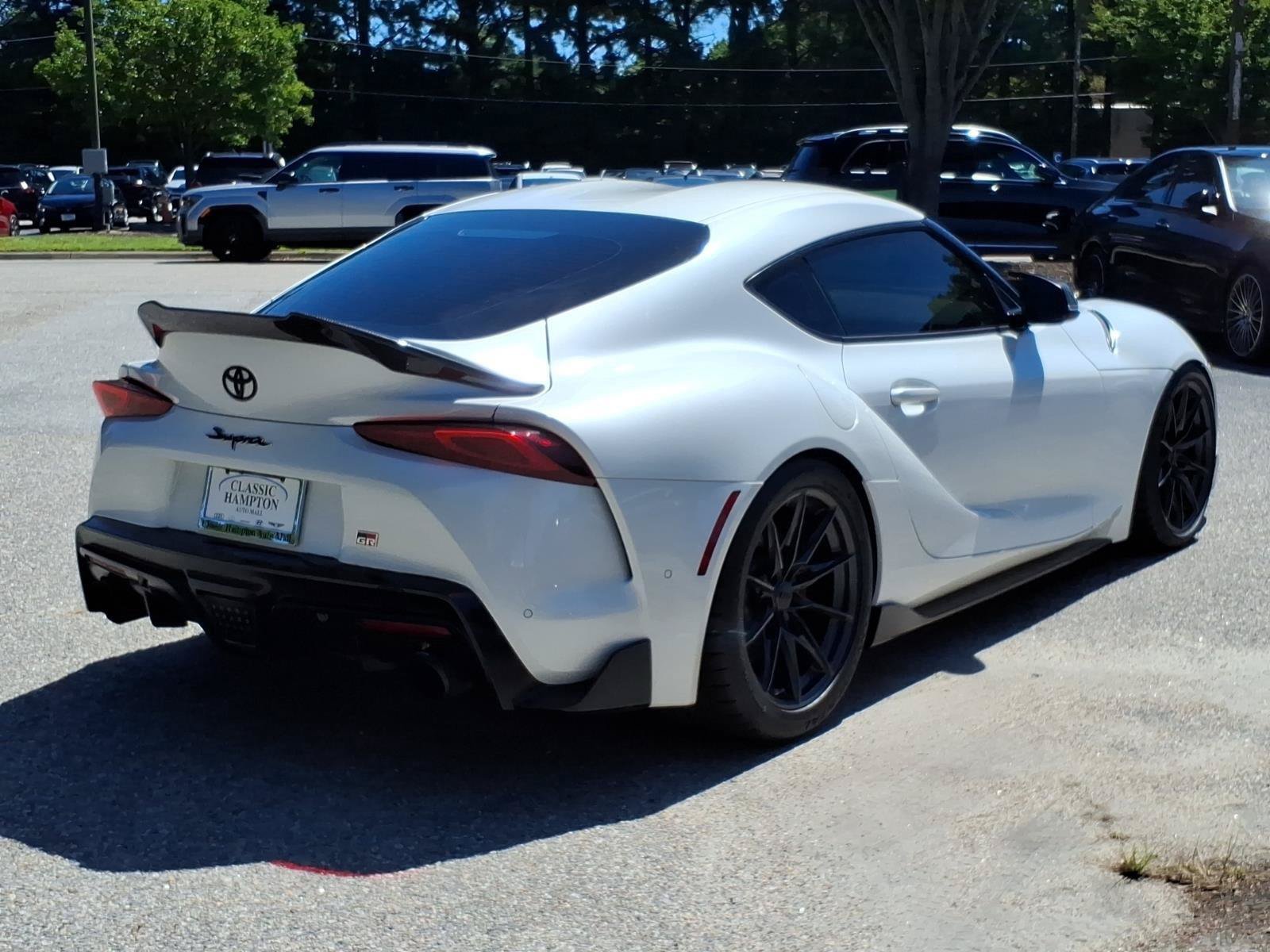 Used 2020 Toyota Supra Premium w/ Driver Assist Package RWD image 9
