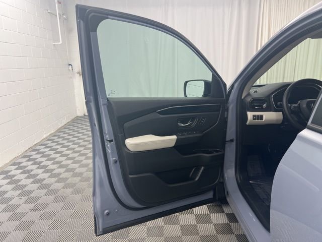 Used 2026 Honda Passport RTL image 16