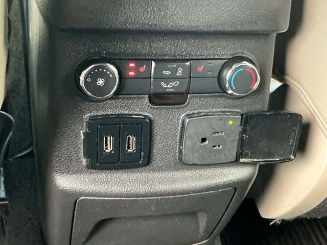 Used 2018 Ford Explorer Limited w/ Equipment Group 301A FWD image 6