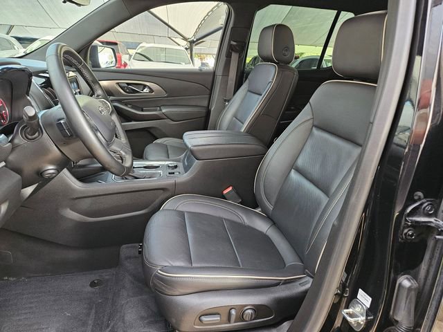 Used 2023 Chevrolet Traverse Premier w/ Redline Edition image 27