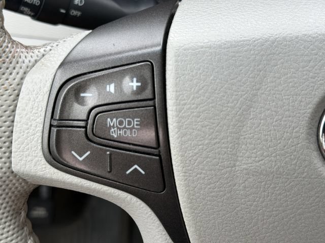 Used 2013 Toyota Sienna XLE FWD image 19