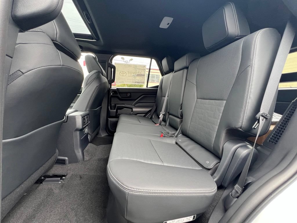New 2026 Toyota 4Runner TRD Off-Road Premium AWD/4WD image 19