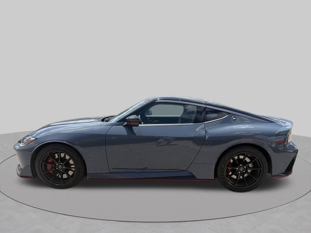 Used 2024 Nissan Z NISMO w/ Floor Mat Package RWD image 3