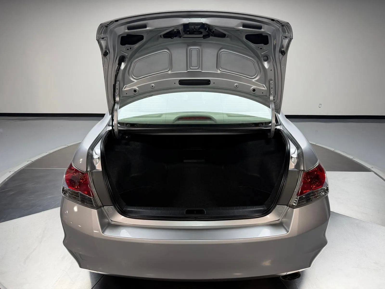 Used 2008 Honda Accord LX-P image 12