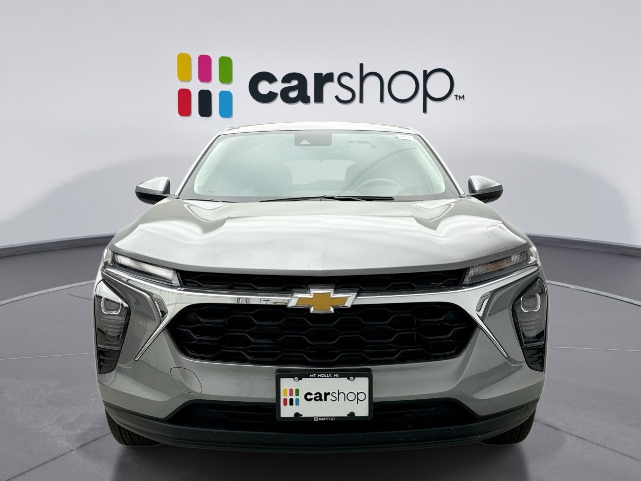 Used 2025 Chevrolet Trax LS w/ LS Convenience Package image 8