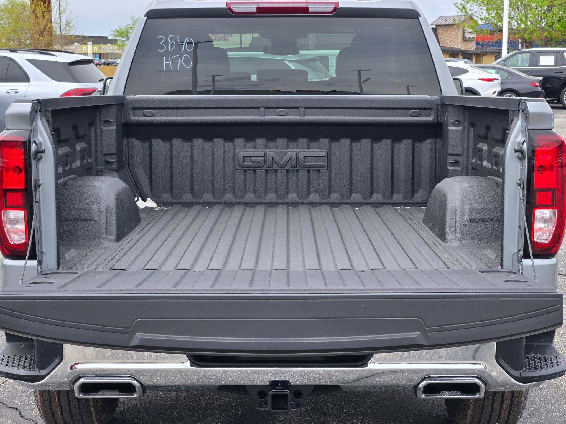 New 2026 GMC Sierra 1500 SLE AWD/4WD image 25