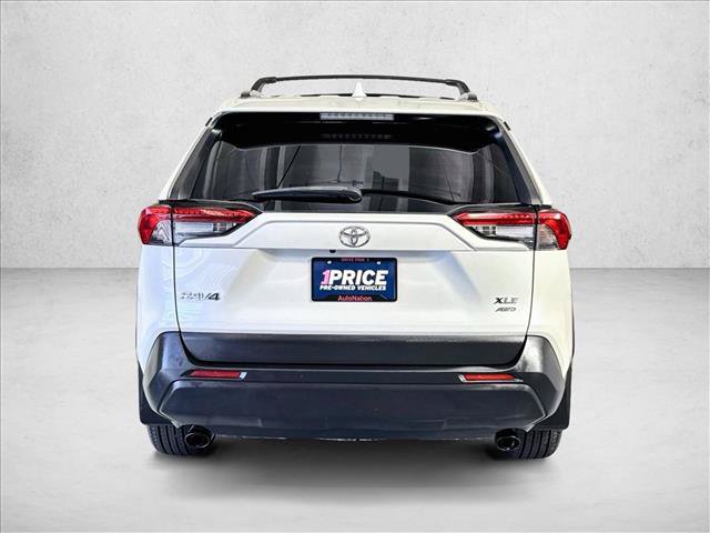 Used 2022 Toyota RAV4 XLE Premium AWD/4WD image 6