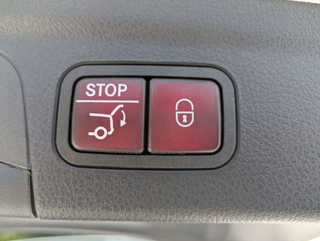 Used 2024 Mercedes-Benz GLE 580 4MATIC image 13