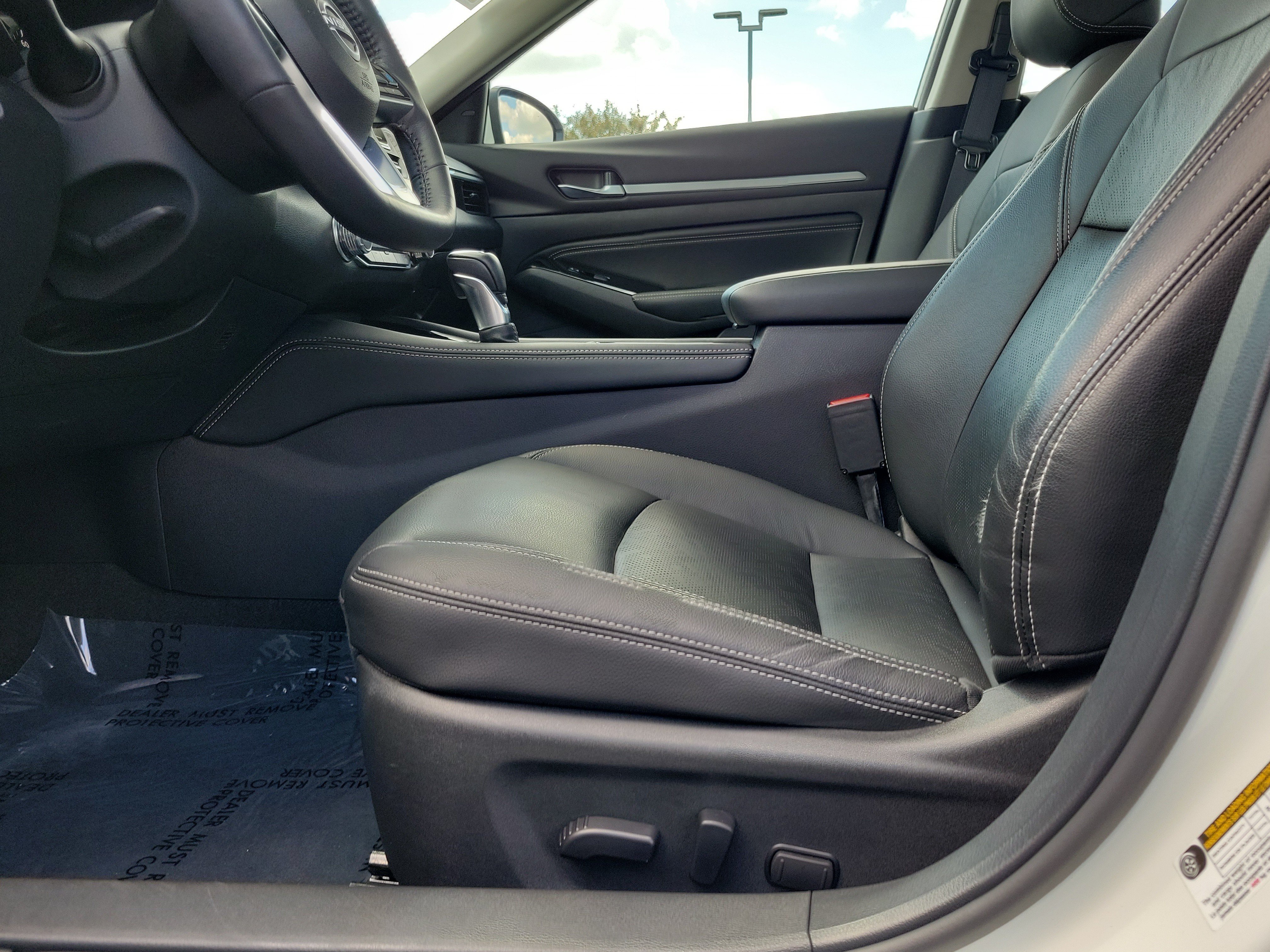 Certified 2023 Nissan Altima 2.5 SL FWD image 16