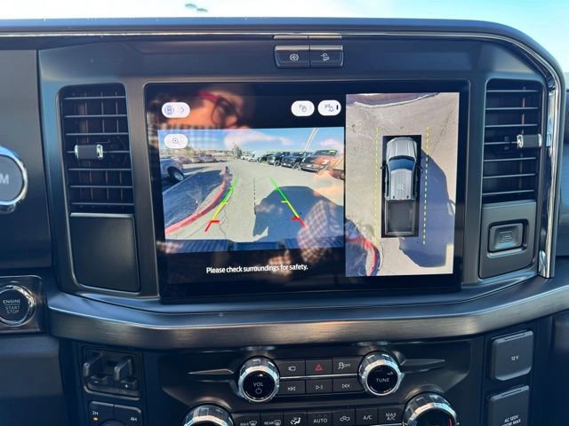 New 2026 Ford F250 Lariat w/ Black Appearance Package image 28