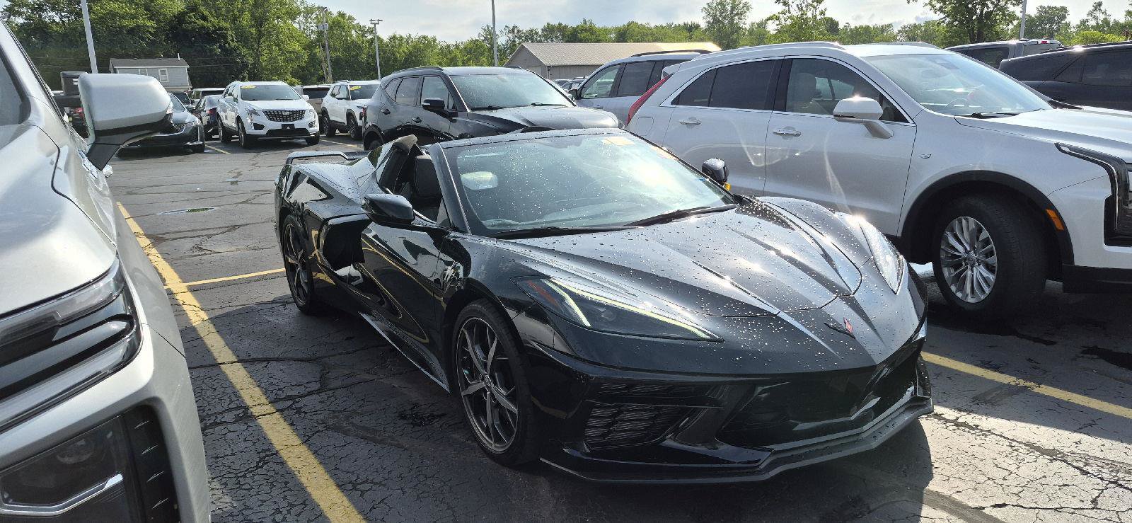 Used 2021 Chevrolet Corvette Stingray Premium Conv w/ Z51 Performance Package RWD image 7
