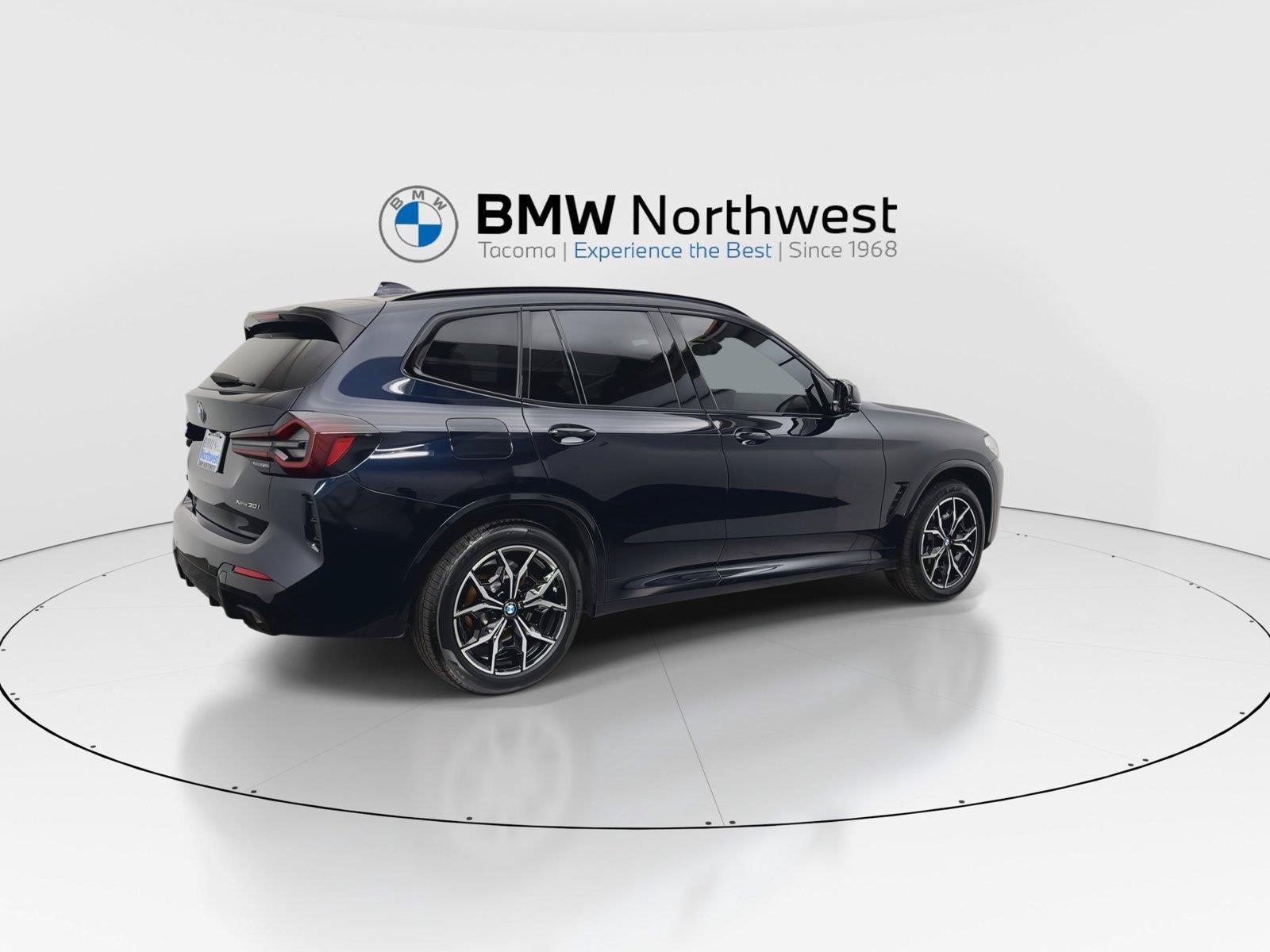 Used 2023 BMW X3 xDrive30i w/ M Sport Package AWD/4WD image 7