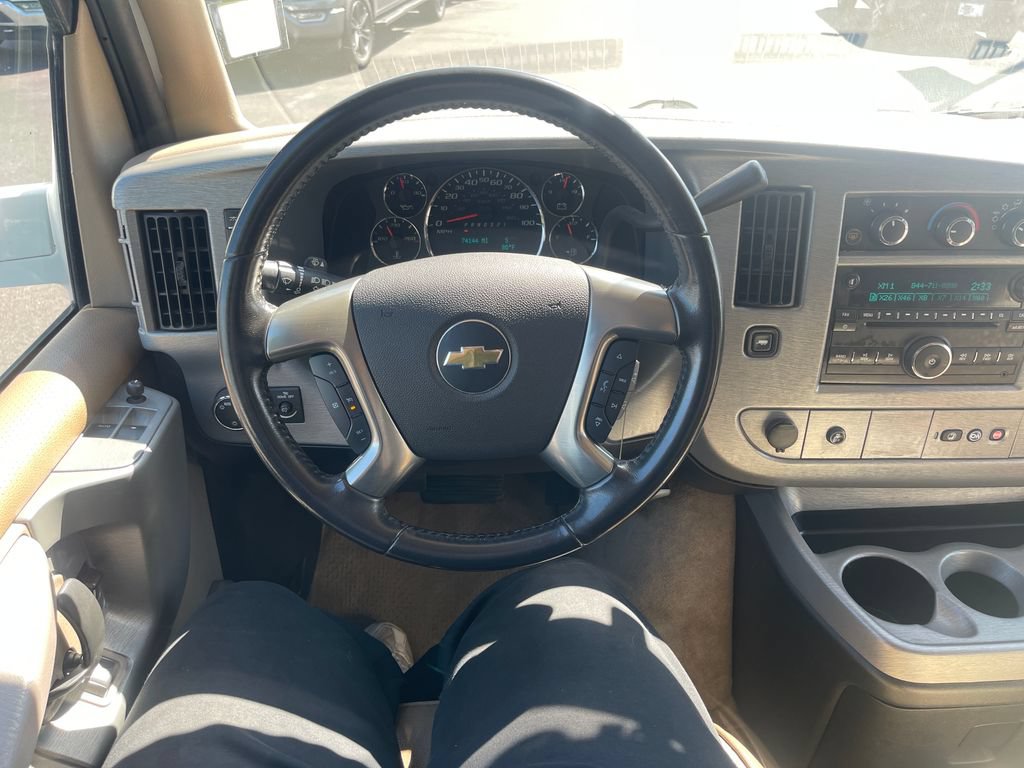 Used 2014 Chevrolet Express 1500 AWD image 14