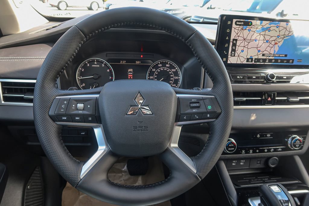 New 2026 Mitsubishi Outlander AWD image 26