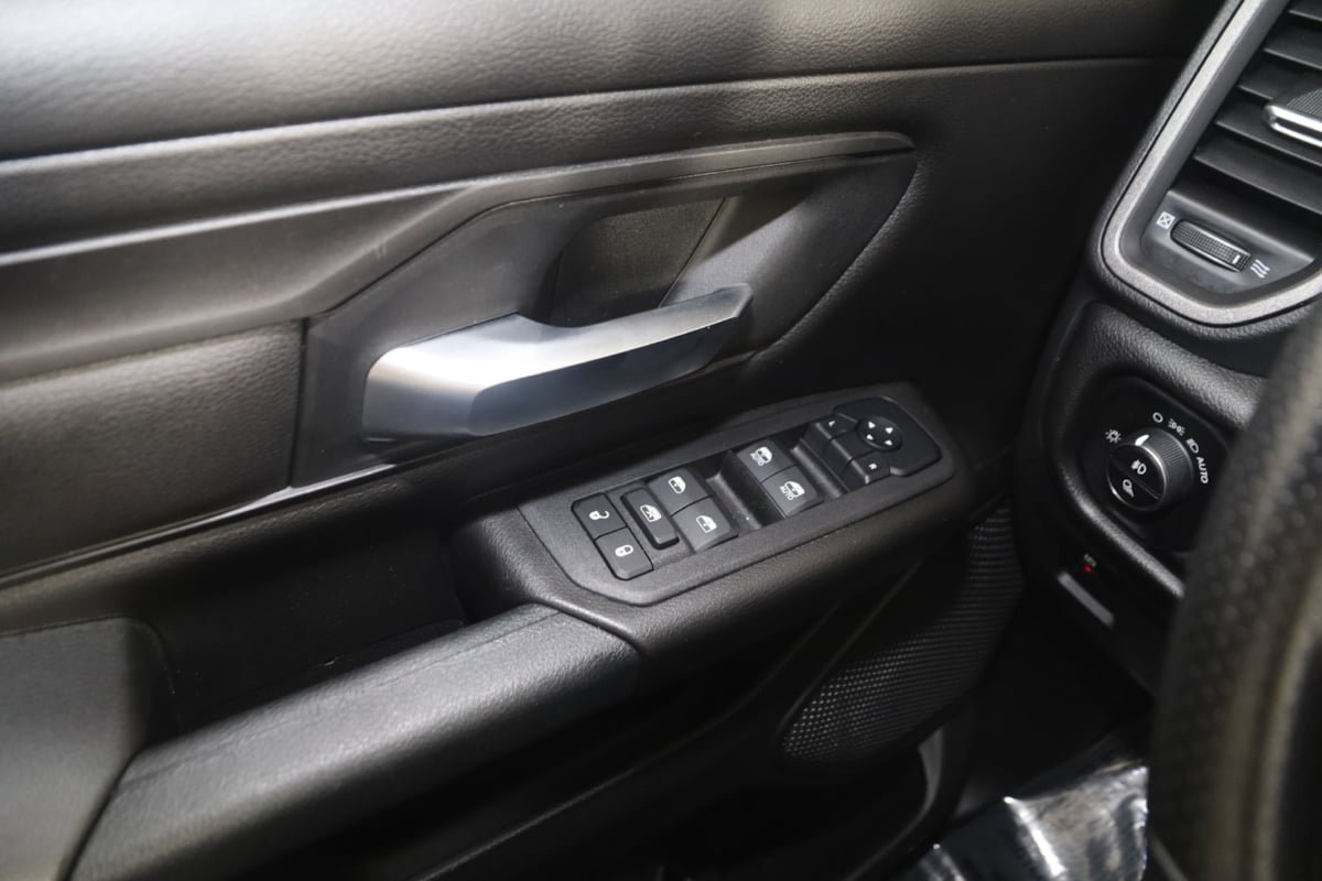 Used 2026 RAM 1500 Warlock AWD/4WD image 24