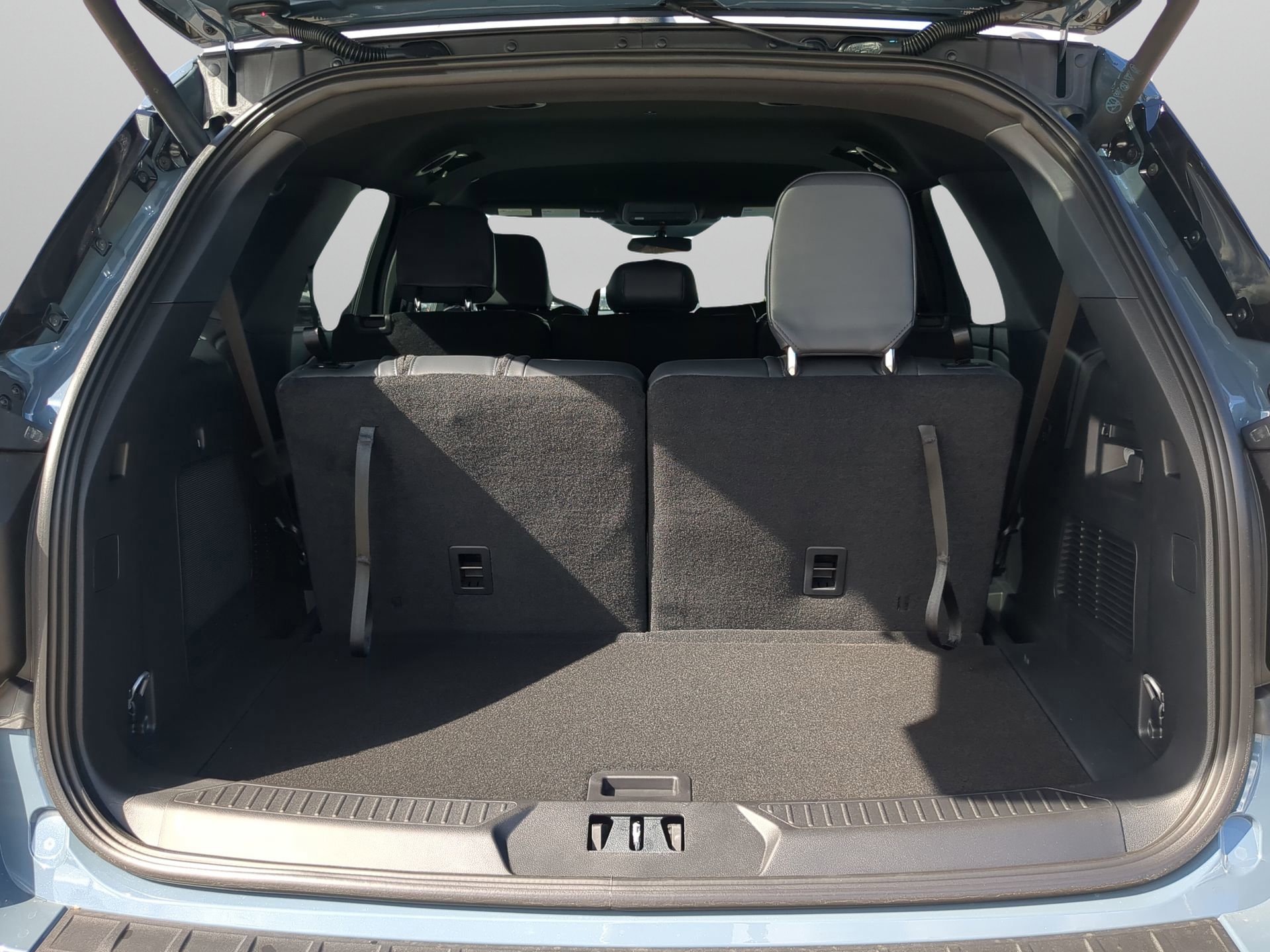 New 2026 Ford Explorer ST-Line image 41