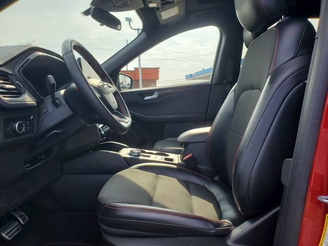 Used 2023 Ford Escape ST-Line w/ Tech Pack #1 image 5