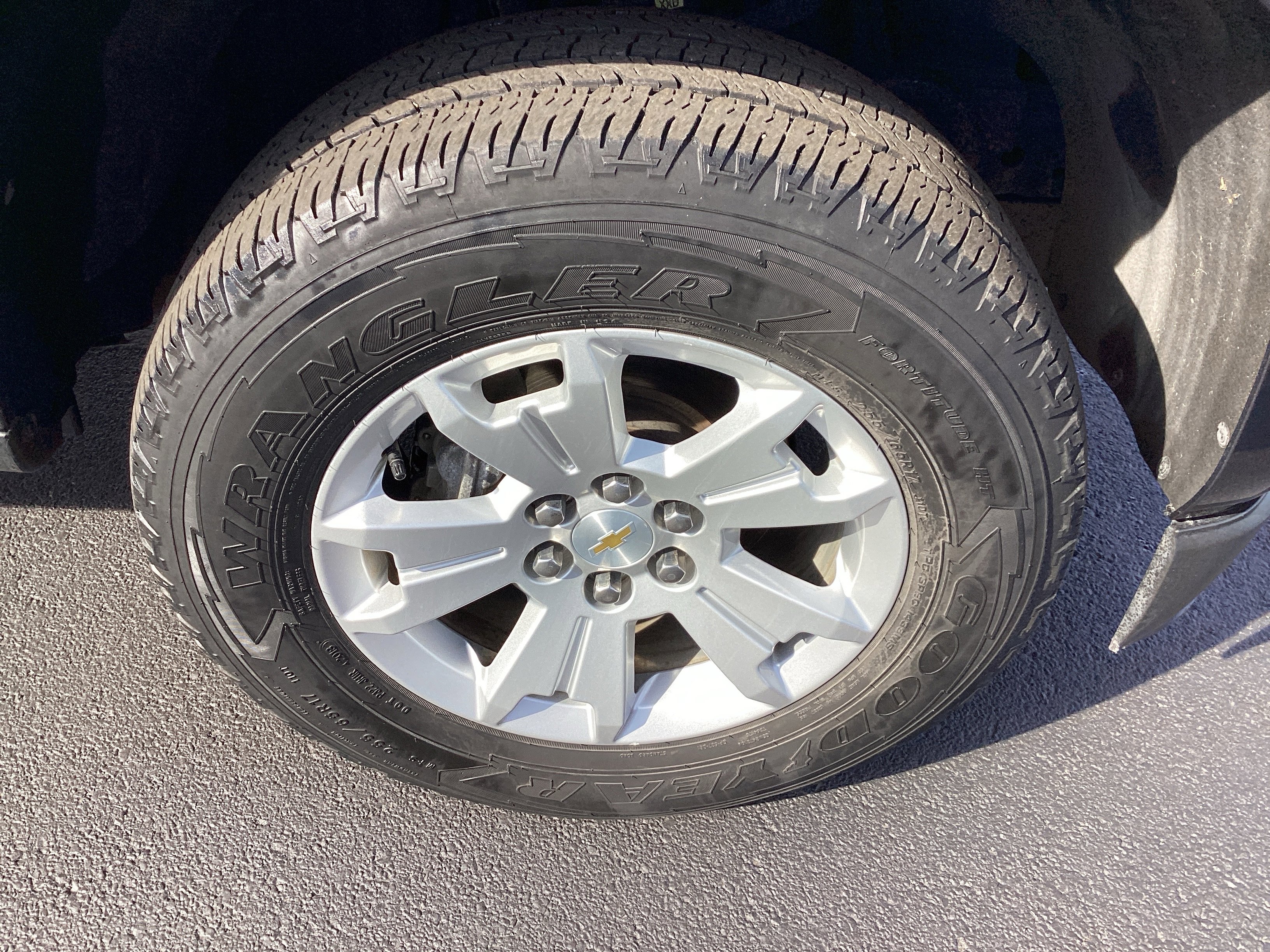 Used 2019 Chevrolet Colorado LT image 13