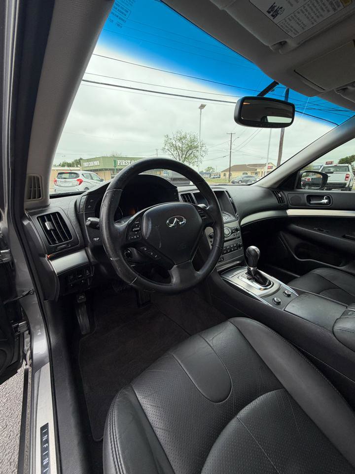 Used 2010 INFINITI G37 Journey w/ Premium Pkg RWD image 9
