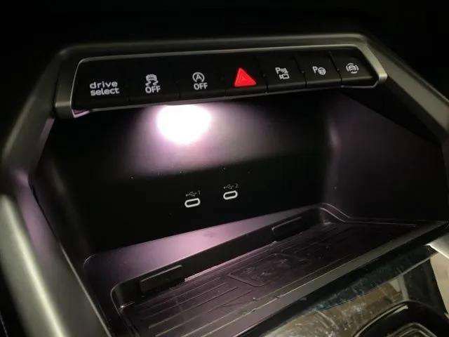 Used 2025 Audi A3 2.0T Premium w/ Convenience Package image 9