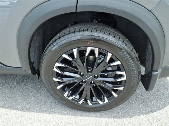 New 2026 Nissan Rogue Dark Armor AWD/4WD image 4