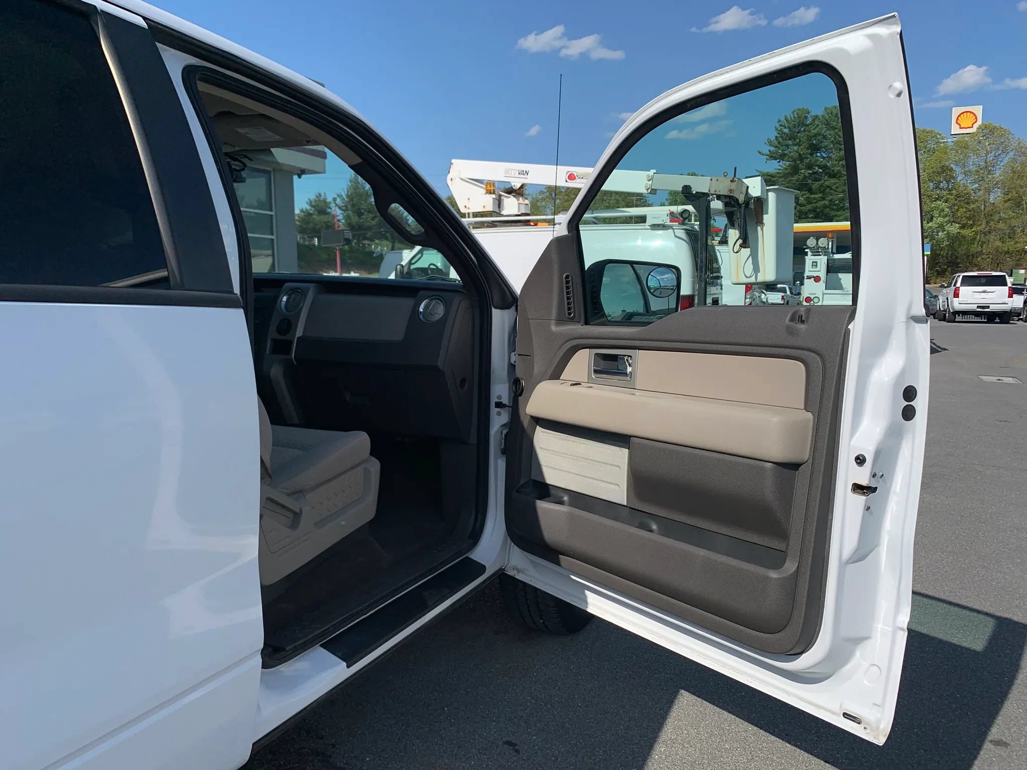 Used 2010 Ford F150 XL AWD/4WD image 18