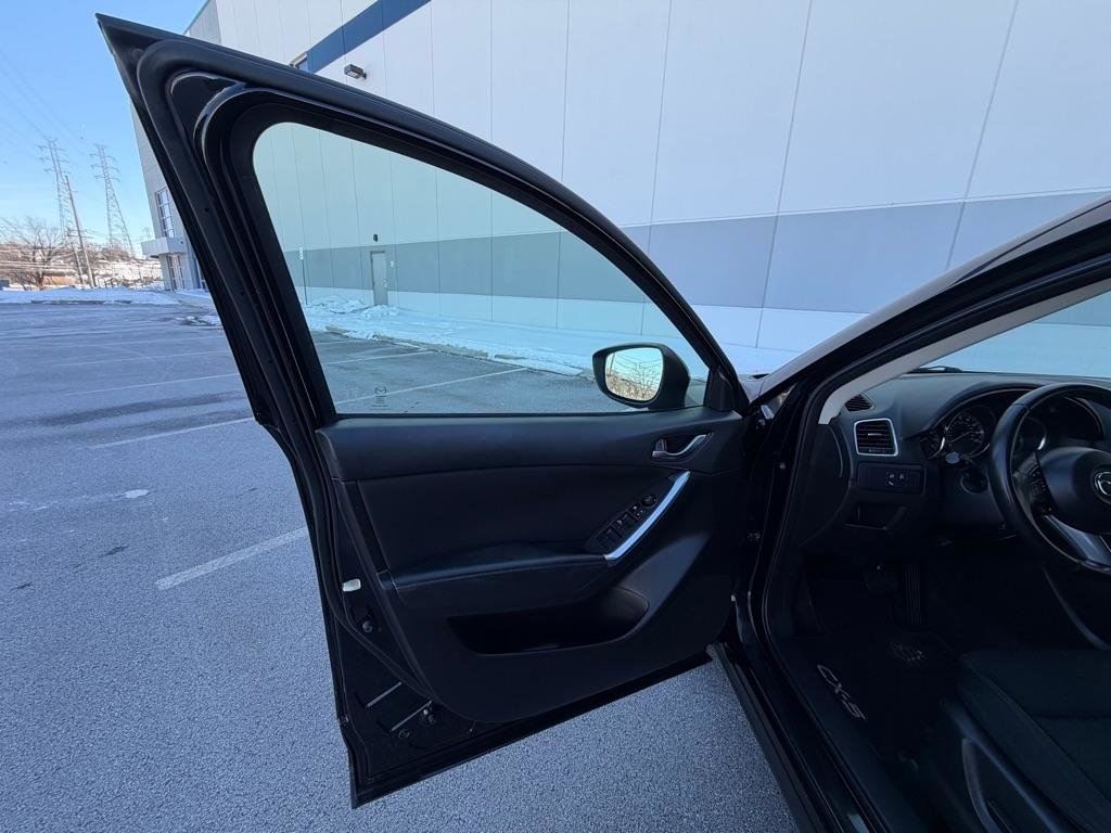 Used 2016 MAZDA CX-5 Touring image 38