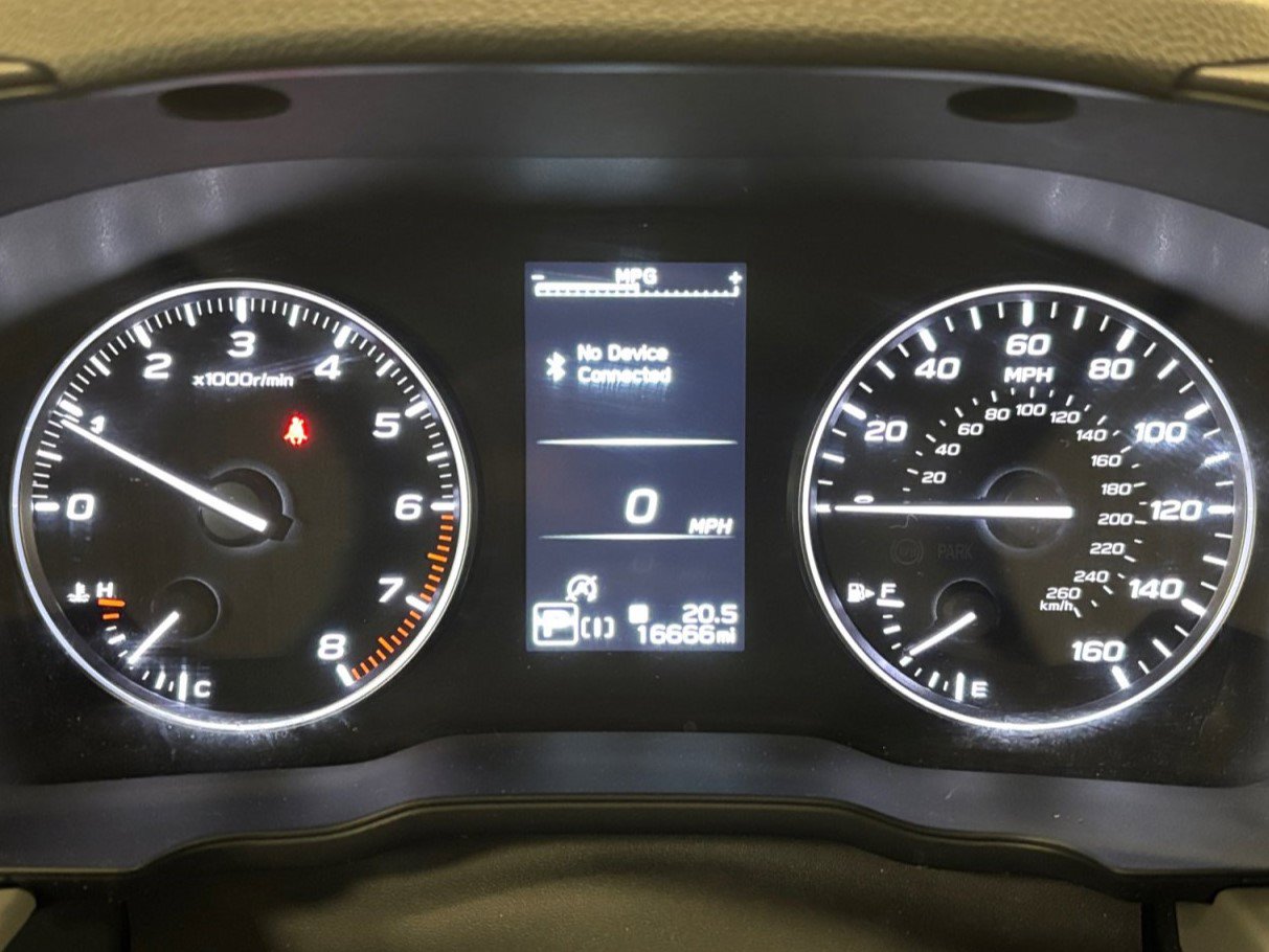 Used 2024 Subaru Crosstrek 2.5i Limited w/ Crosstrek Mirror Package AWD/4WD image 36