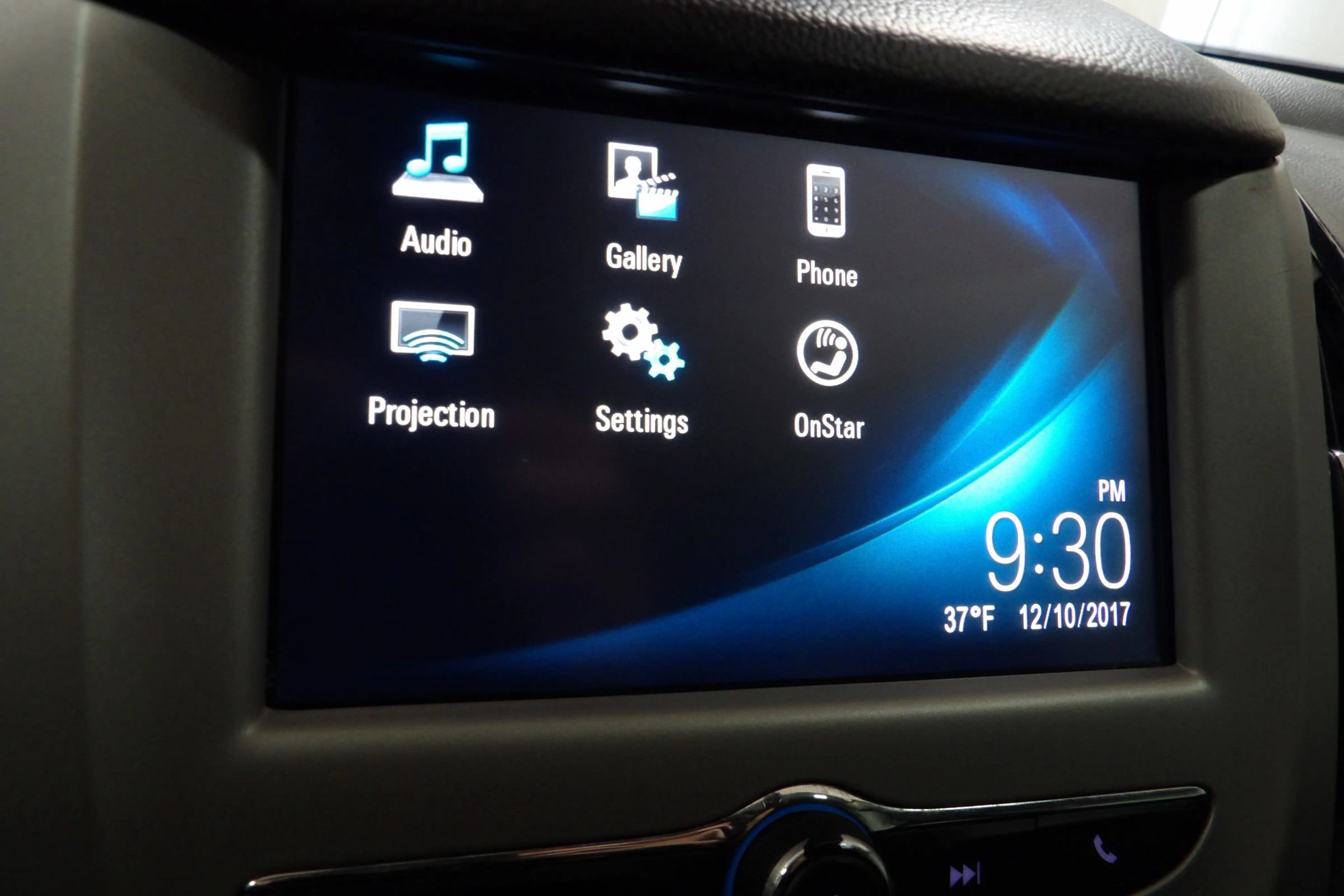 Used 2018 Chevrolet Cruze LS FWD image 14