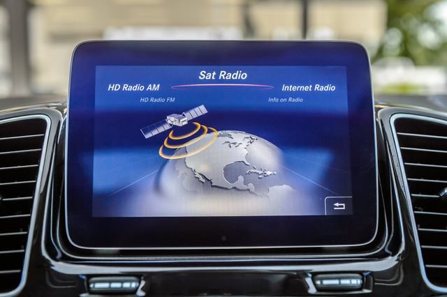 Used 2018 Mercedes-Benz GLS 550 4MATIC image 22