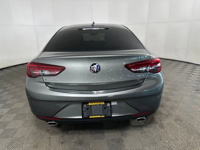 Used 2018 Buick Regal Preferred image 4