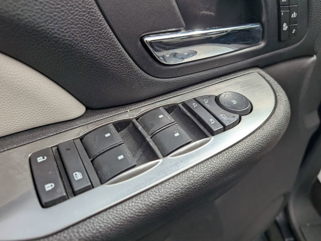 Used 2007 Chevrolet Tahoe LT w/ LT Preferred Equipment Group image 16