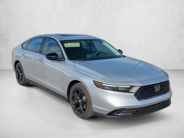 Used 2025 Honda Accord SE image 3