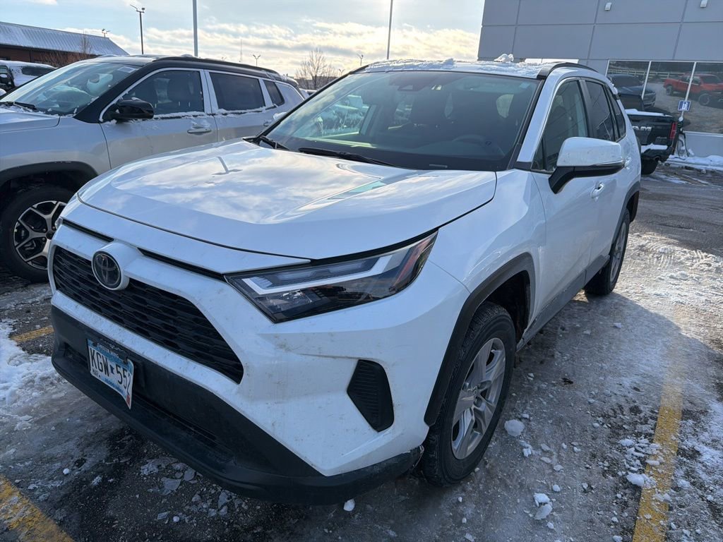 Used 2023 Toyota RAV4 XLE w/ Convenience Package image 10