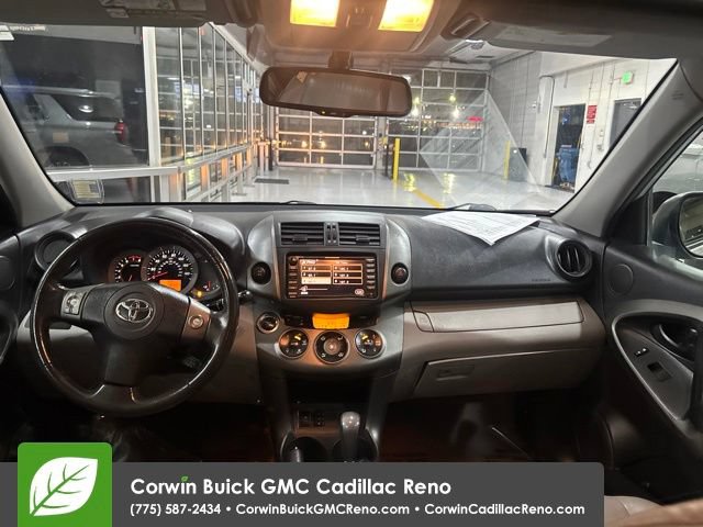 Used 2011 Toyota RAV4 Limited AWD/4WD image 34