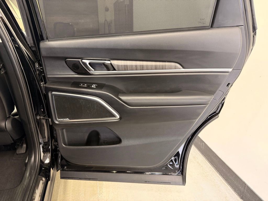 Used 2024 Kia Telluride SX Prestige image 26