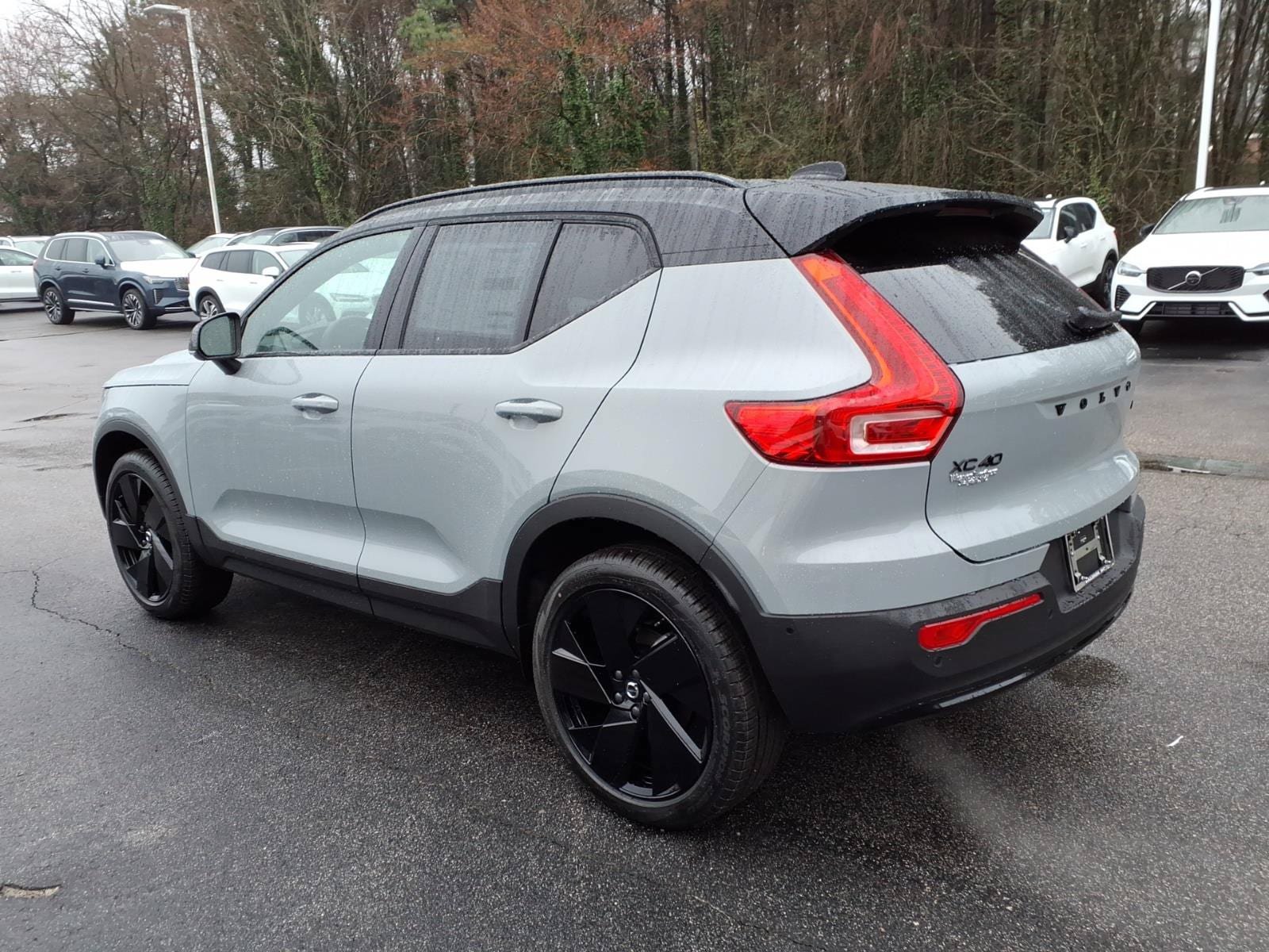 New 2026 Volvo XC40 B5 Ultra w/ Protection Package Premier AWD/4WD image 7