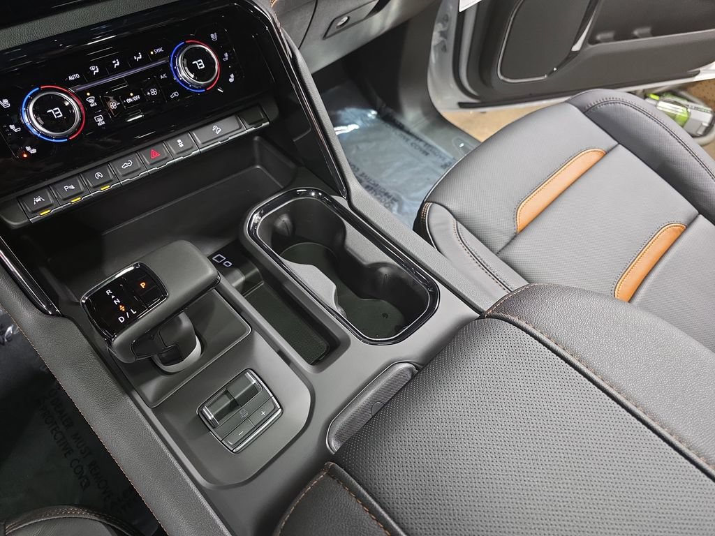 New 2026 GMC Sierra 1500 AT4 w/ AT4 Premium Package AWD/4WD image 26