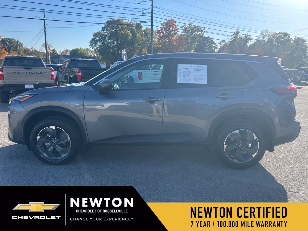 Used 2025 Nissan Rogue SV FWD image 37