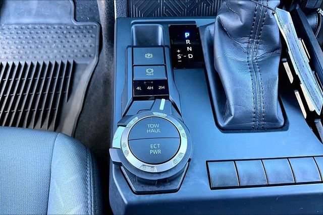 Used 2025 Toyota Tacoma SR5 image 24