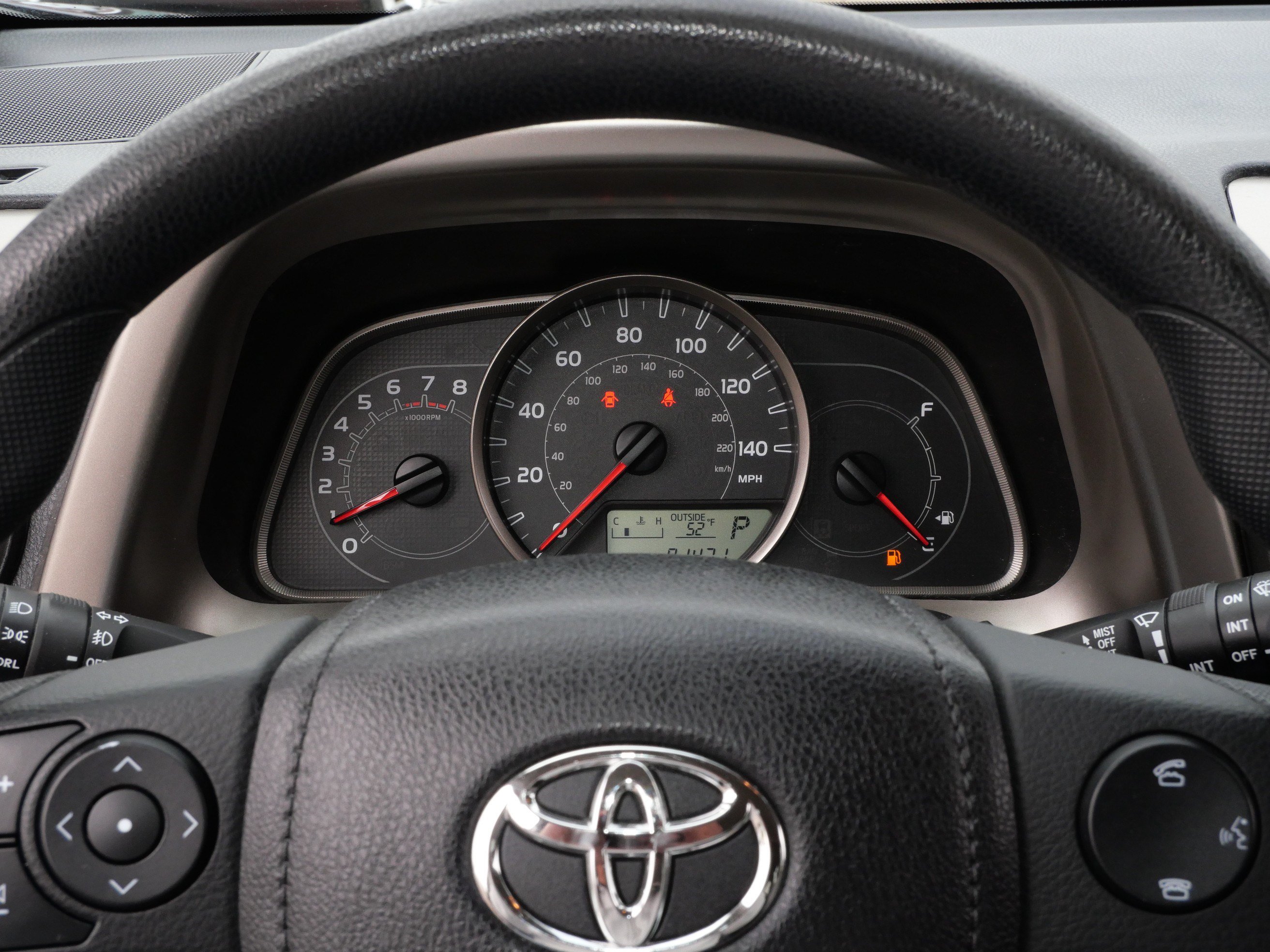Used 2014 Toyota RAV4 XLE FWD image 21